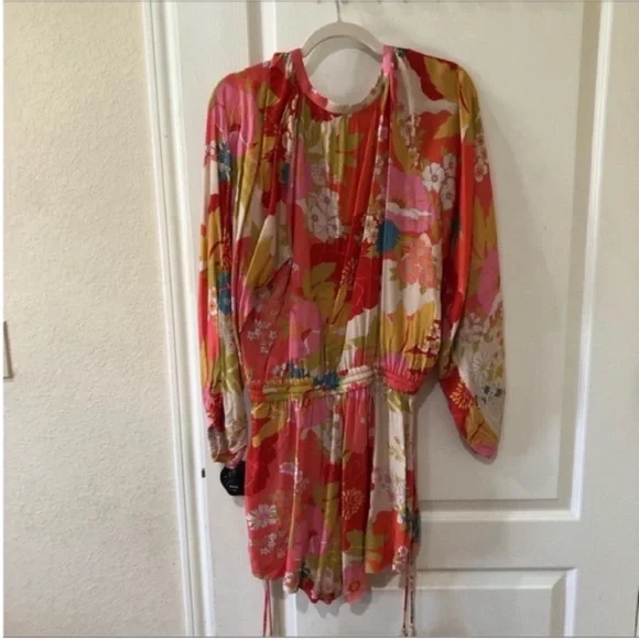 NWOT Spell and the Gypsy Tyler Romper size Medium - Picture 7 of 7